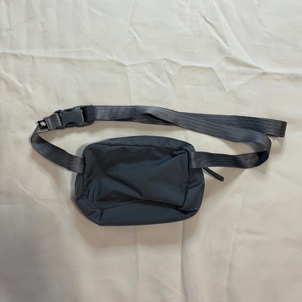 Athleta Dusty Blue Gray Lightweight Crossbody Fanny Pack | Size OS - Picture 3 of 5